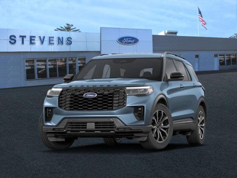 new 2025 Ford Explorer car, priced at $51,455