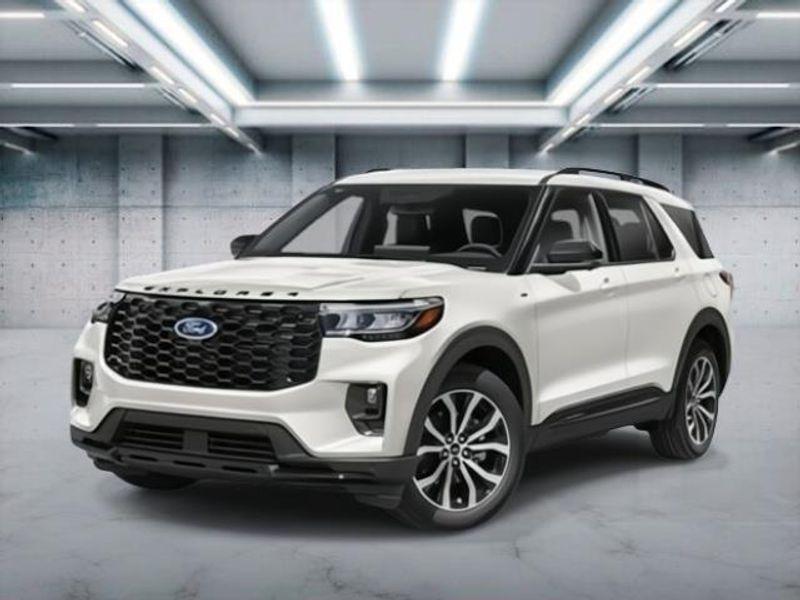 new 2025 Ford Explorer car, priced at $52,270