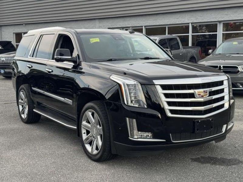 used 2020 Cadillac Escalade car, priced at $45,575