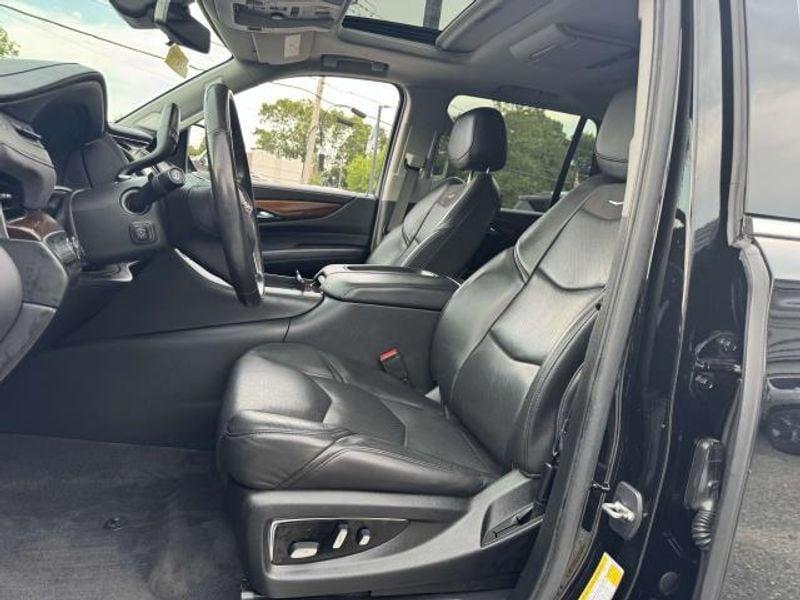 used 2020 Cadillac Escalade car, priced at $45,575