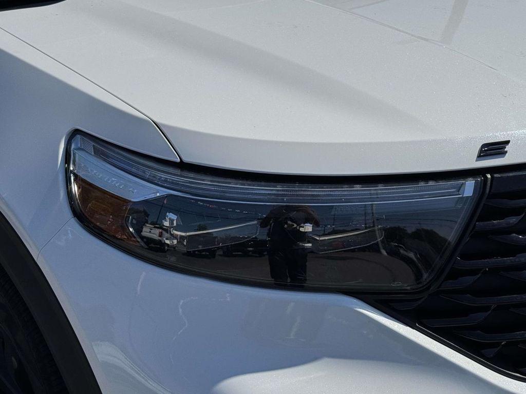 used 2022 Ford Explorer car, priced at $34,995