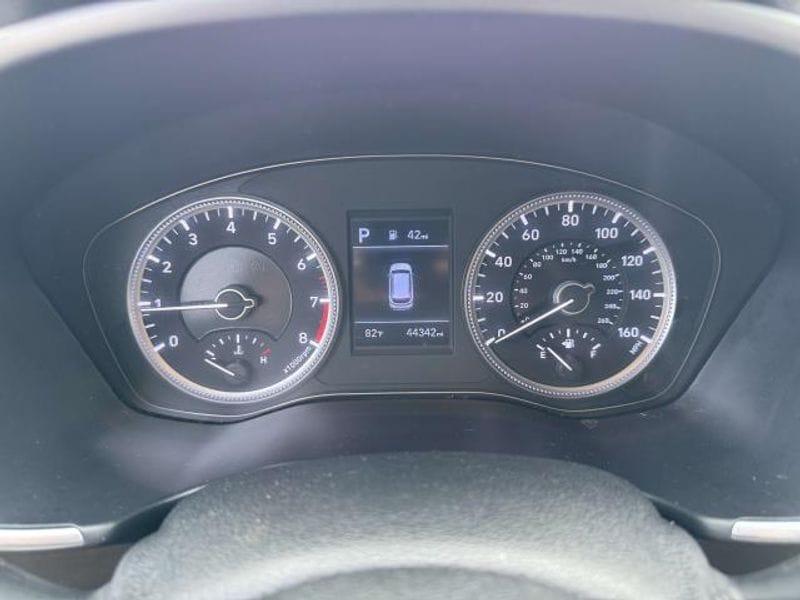 used 2020 Hyundai Santa Fe car, priced at $18,495