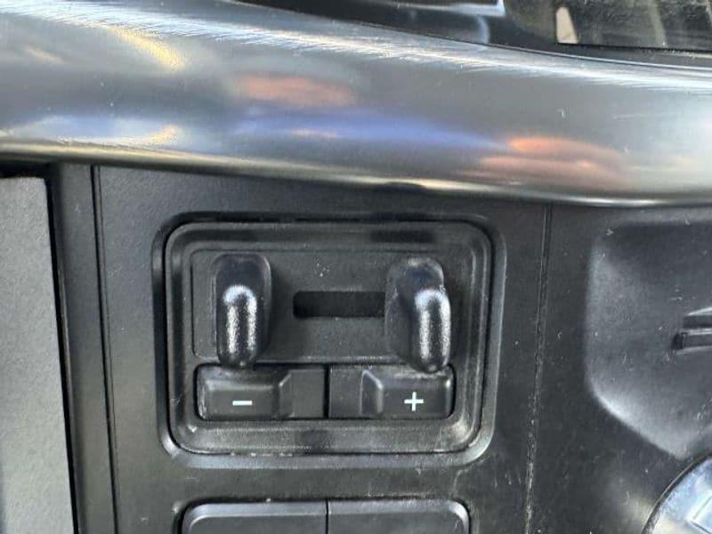 used 2021 Ford F-150 car, priced at $39,995