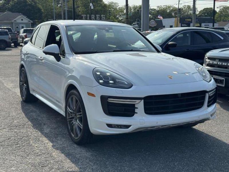 used 2016 Porsche Cayenne car, priced at $27,995