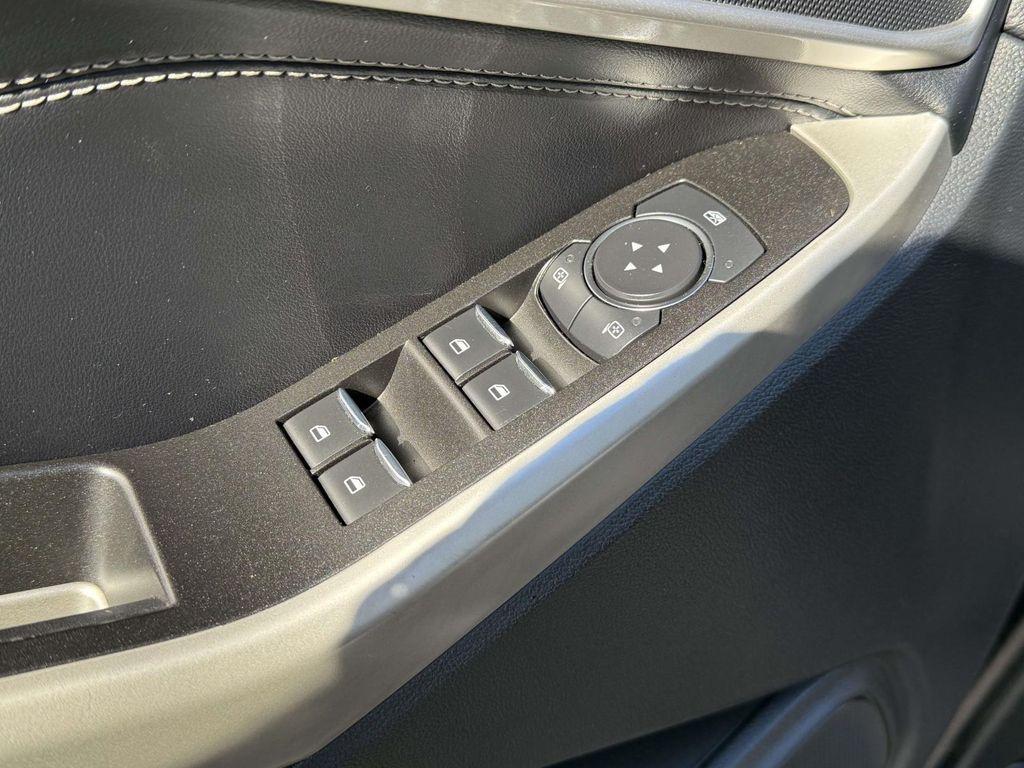 used 2022 Ford Explorer car, priced at $30,995