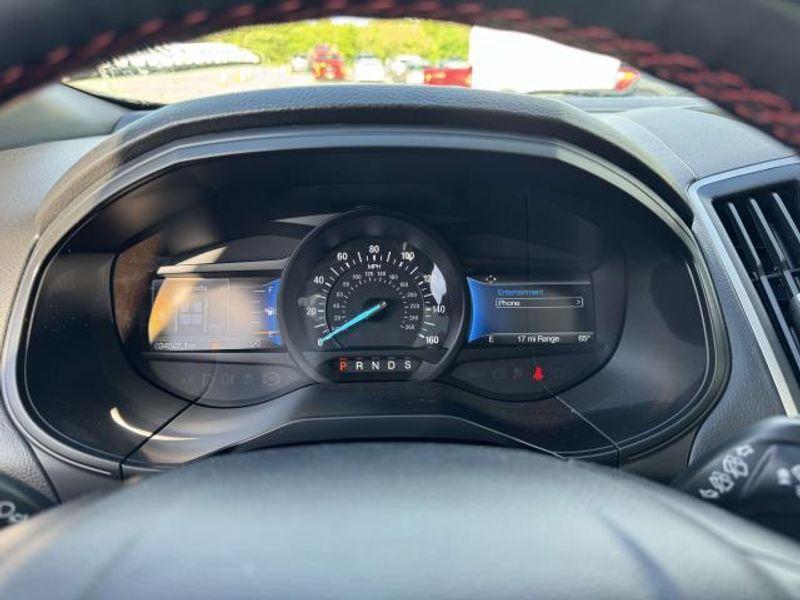 used 2022 Ford Edge car, priced at $27,400