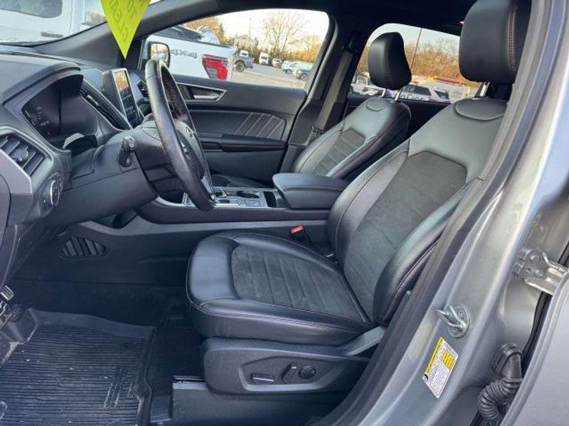 used 2022 Ford Edge car, priced at $27,725