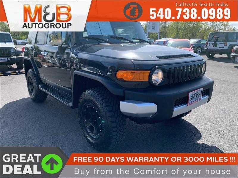 used 2007 Toyota FJ Cruiser car, priced at $13,995