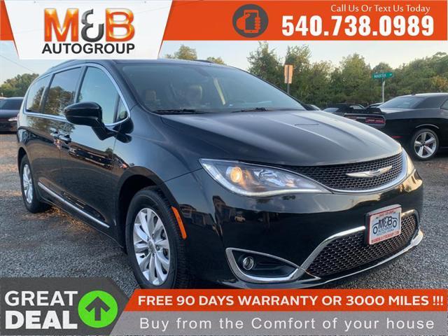 used 2020 Chrysler Pacifica car, priced at $17,995