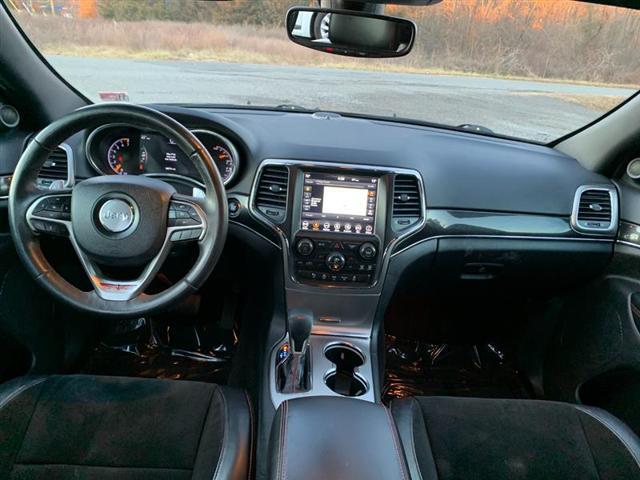 used 2018 Jeep Grand Cherokee car, priced at $16,995