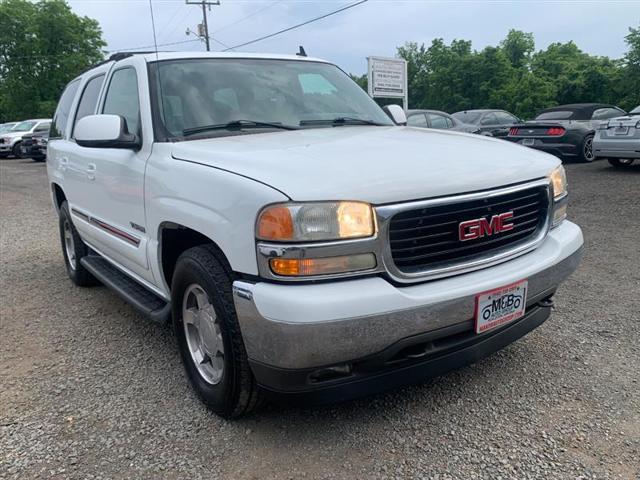 used 2006 GMC Yukon car, priced at $11,995