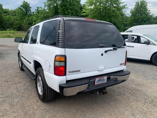 used 2006 GMC Yukon car, priced at $11,995