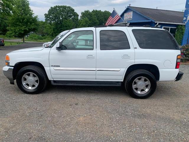 used 2006 GMC Yukon car, priced at $11,995