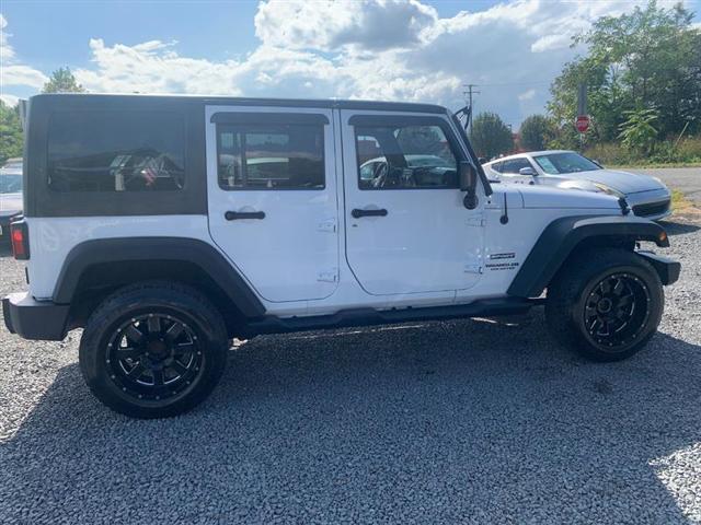 used 2017 Jeep Wrangler Unlimited car, priced at $14,995