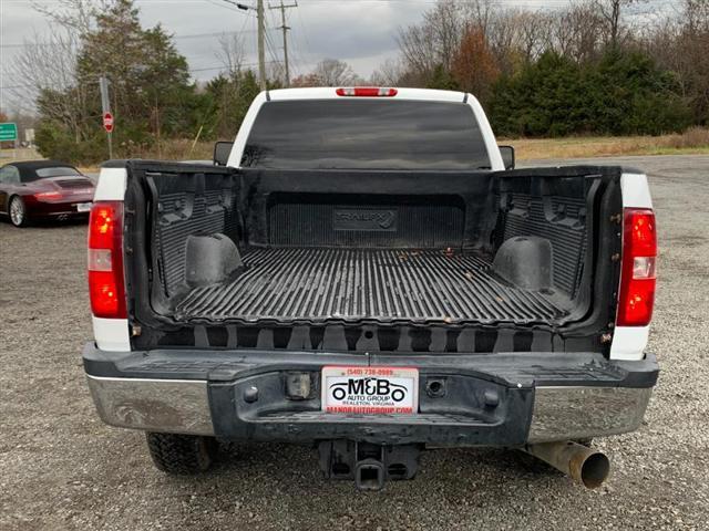 used 2013 Chevrolet Silverado 2500 car, priced at $15,995