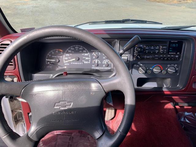 used 1995 Chevrolet 1500 car, priced at $12,995