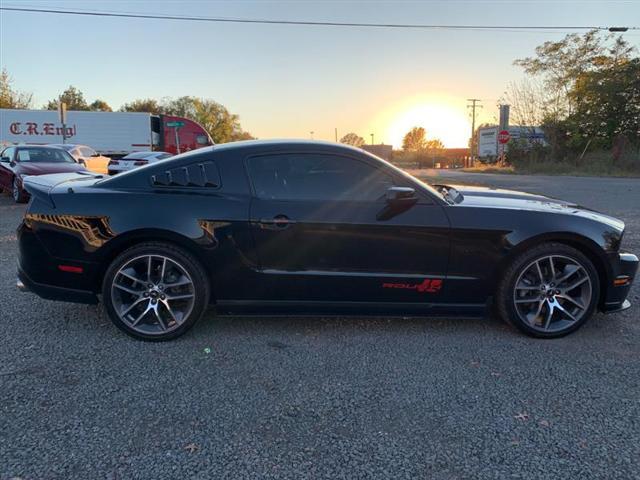 used 2011 Ford Mustang car