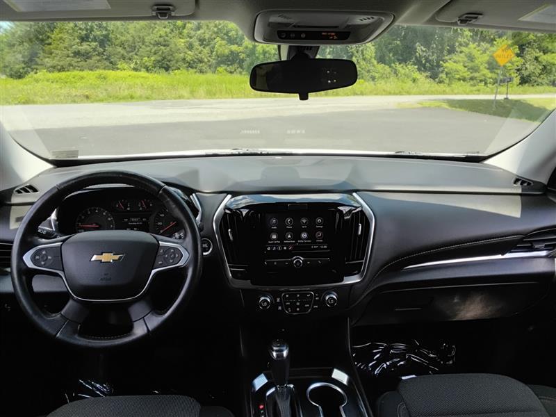 used 2020 Chevrolet Traverse car, priced at $14,995