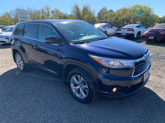 used 2016 Toyota Highlander car, priced at $16,995