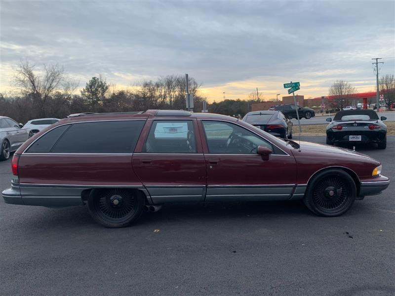 used 1992 Oldsmobile Custom Cruiser car, priced at $4,995