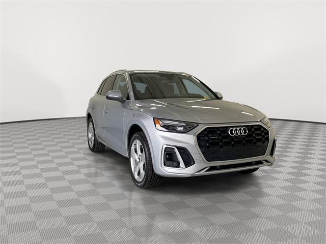 used 2025 Audi Q5 car, priced at $47,996