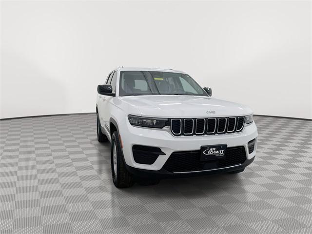 used 2024 Jeep Grand Cherokee car, priced at $31,137