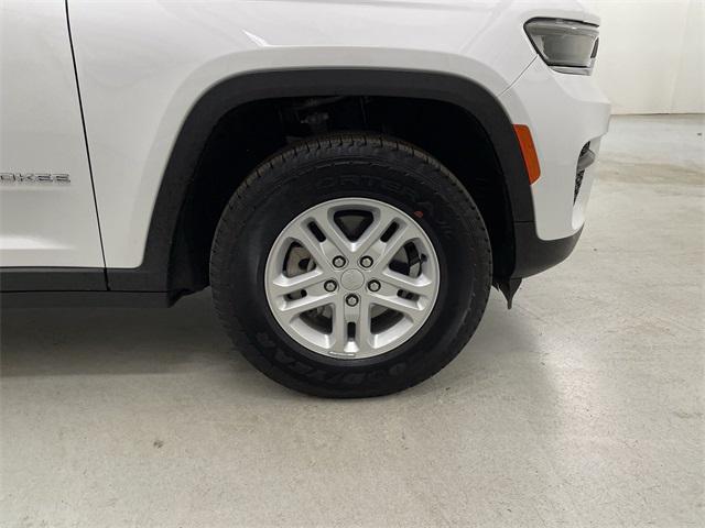 used 2024 Jeep Grand Cherokee car, priced at $31,137