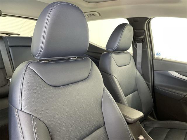 used 2023 Chevrolet Bolt EUV car, priced at $26,900