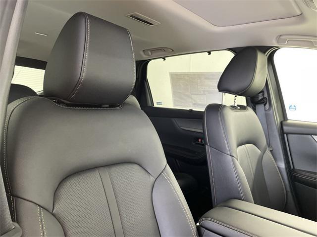 new 2025 Mazda CX-90 car, priced at $41,035