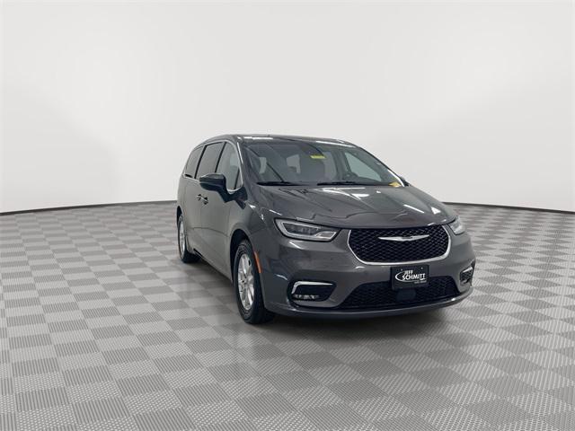 used 2023 Chrysler Pacifica car, priced at $22,897