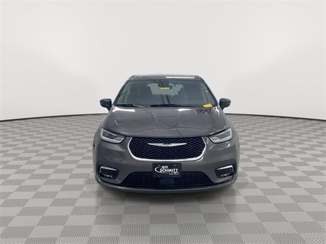 used 2023 Chrysler Pacifica car, priced at $22,897