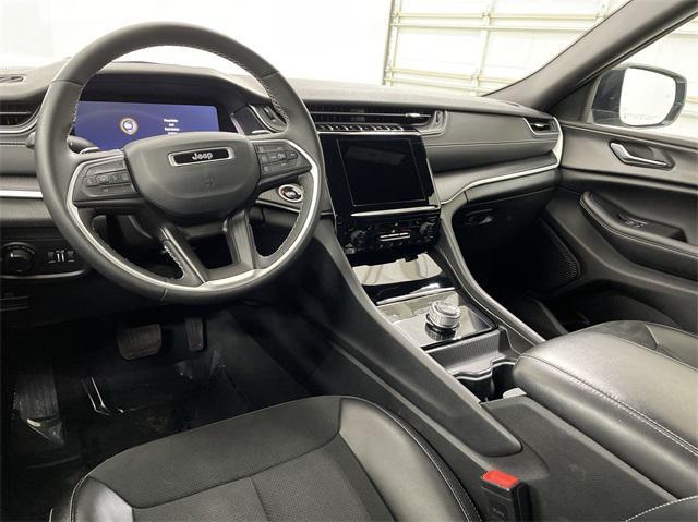 used 2024 Jeep Grand Cherokee car, priced at $37,044