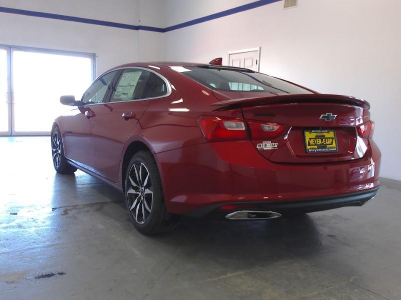 new 2025 Chevrolet Malibu car, priced at $28,740