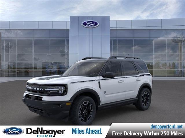 new 2024 Ford Bronco Sport car, priced at $37,662