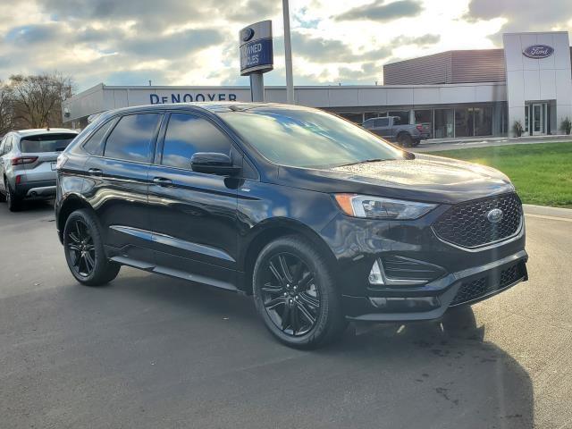 used 2022 Ford Edge car, priced at $26,303