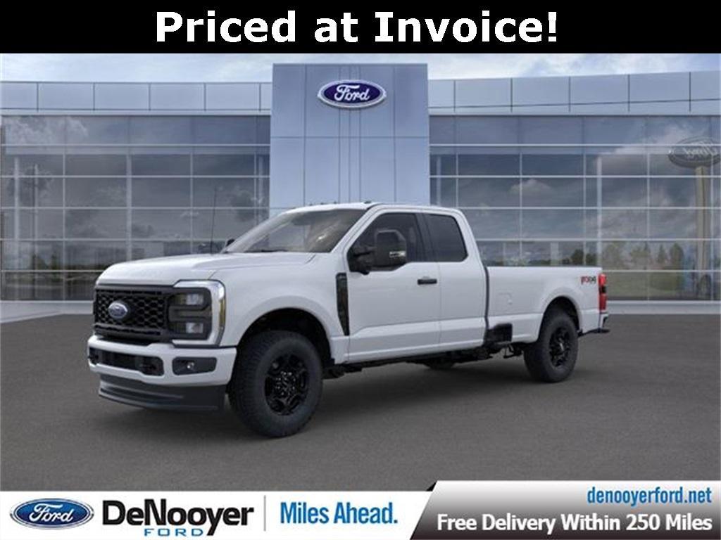 new 2024 Ford F-350 car, priced at $54,748