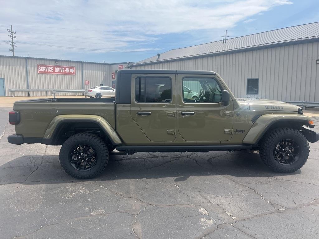 new 2025 Jeep Gladiator car, priced at $48,485