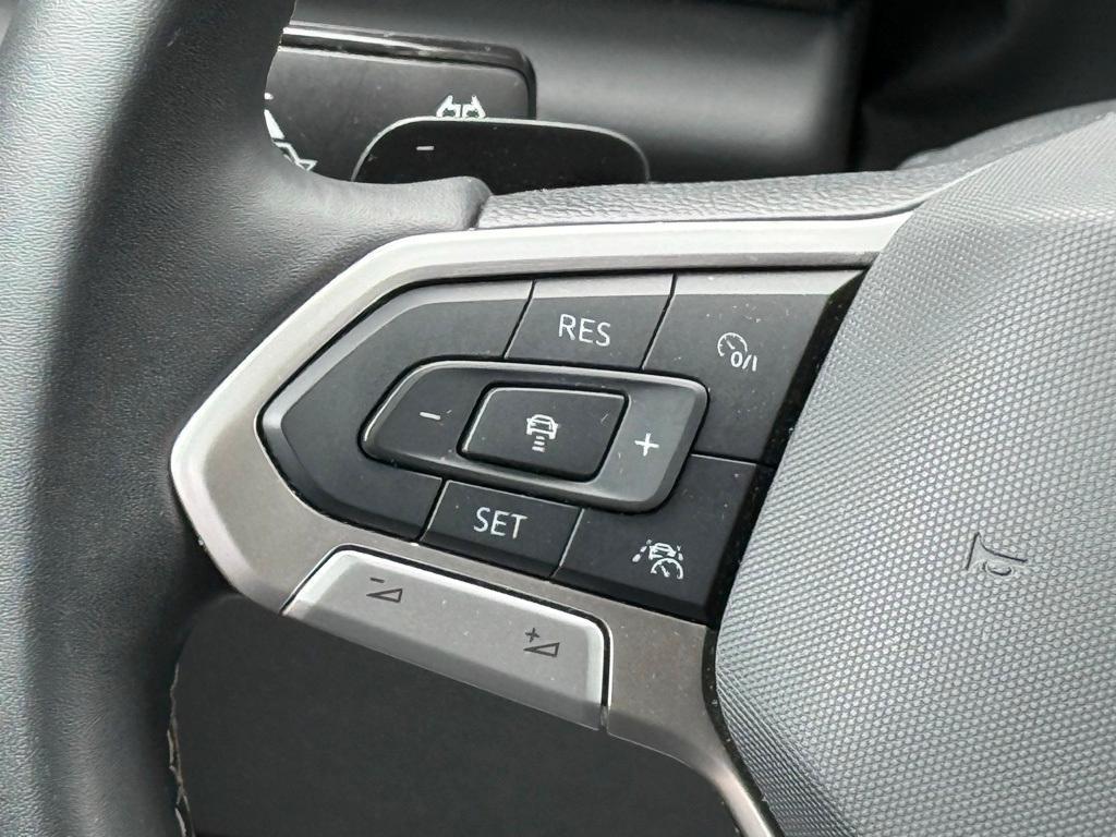 used 2024 Volkswagen Atlas car, priced at $33,548