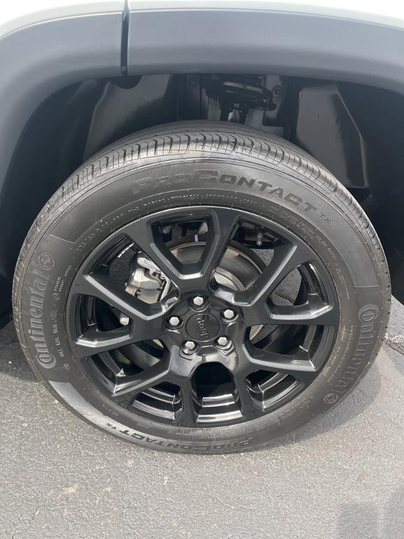 used 2022 Jeep Compass car, priced at $23,520