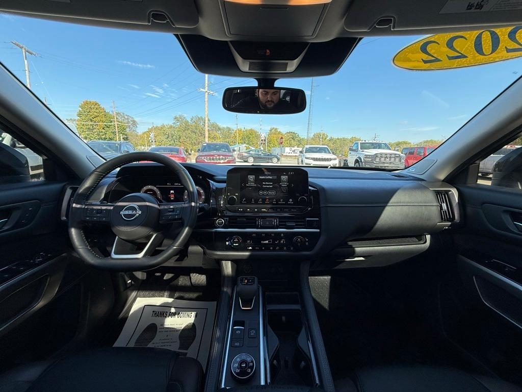 used 2022 Nissan Pathfinder car, priced at $28,137