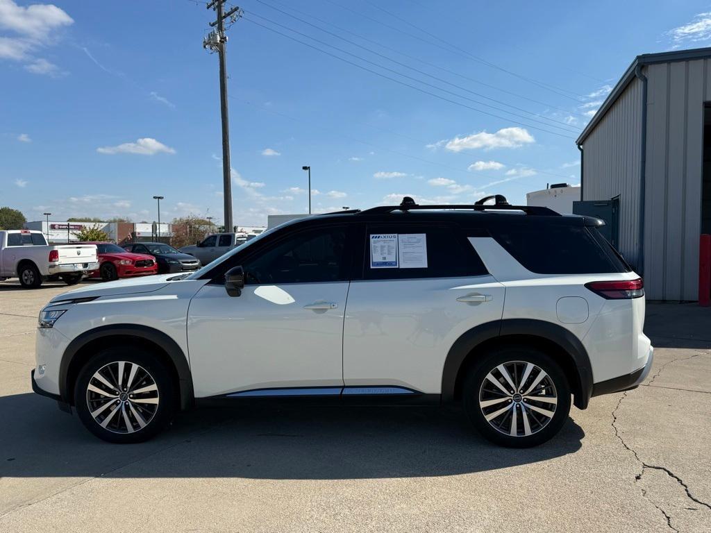 used 2022 Nissan Pathfinder car, priced at $28,137