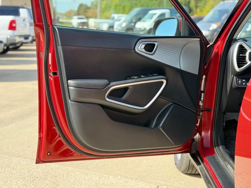 used 2022 Kia Soul car, priced at $16,899