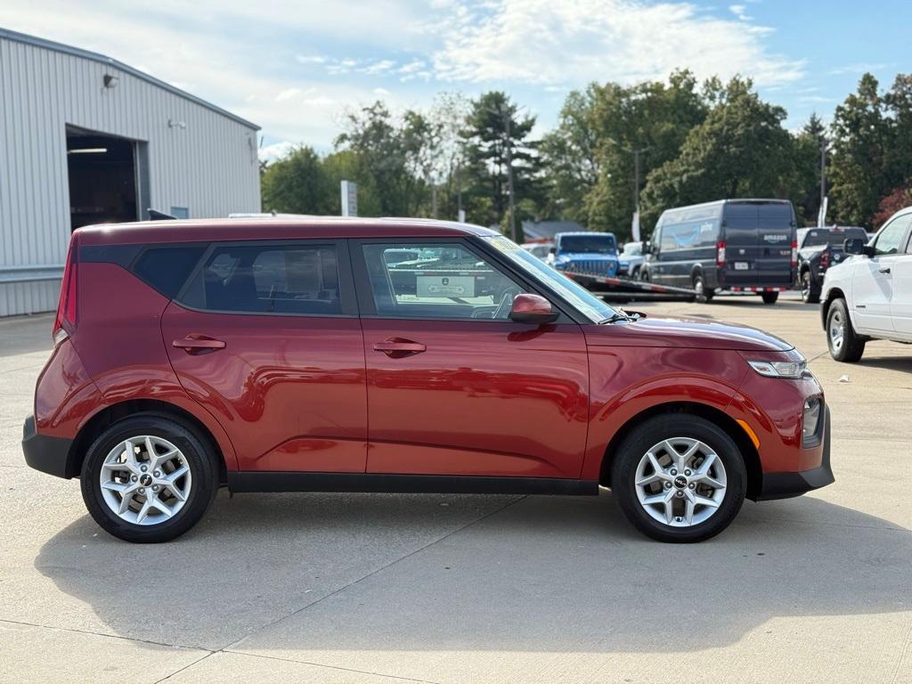 used 2022 Kia Soul car, priced at $16,899
