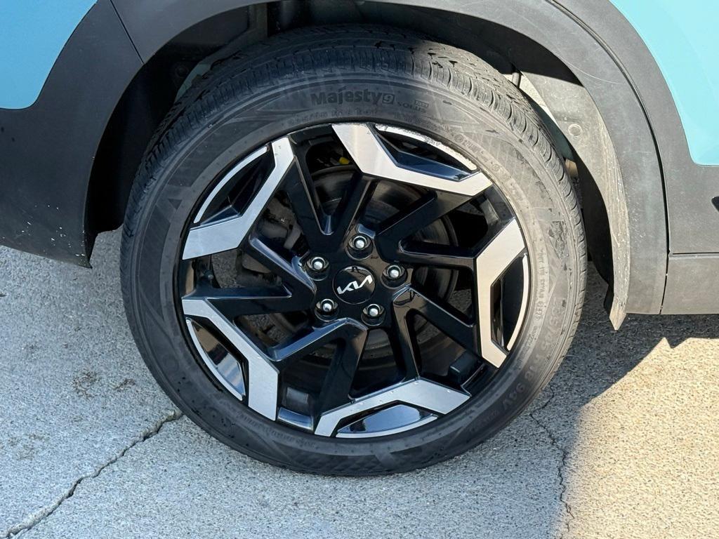 used 2024 Kia Seltos car, priced at $24,981