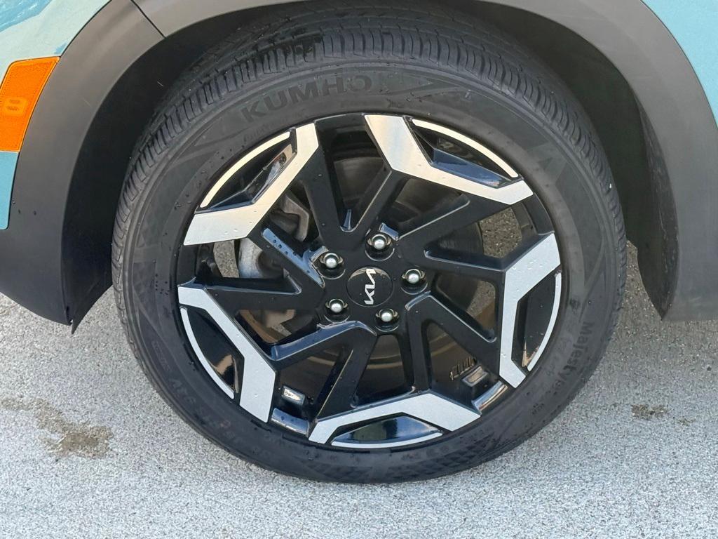 used 2024 Kia Seltos car, priced at $24,981