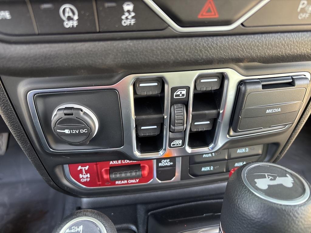 new 2025 Jeep Wrangler car, priced at $56,865