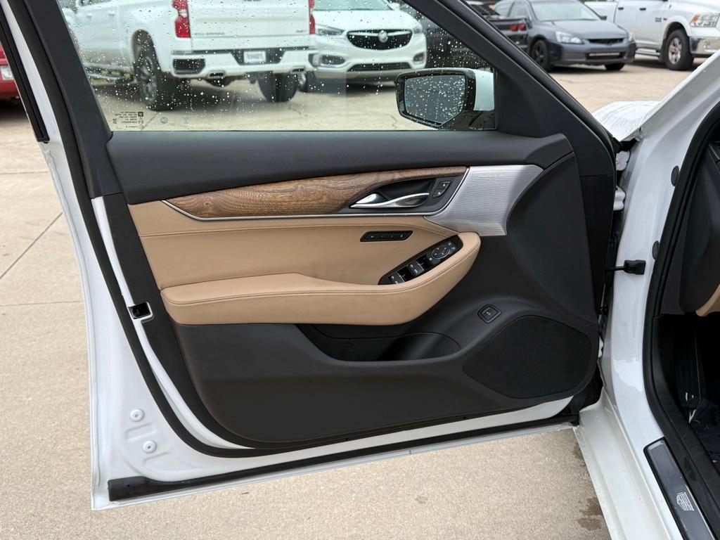 used 2022 Cadillac CT5 car, priced at $30,948