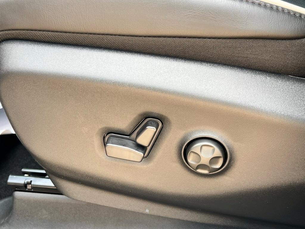 new 2025 Chrysler Pacifica car