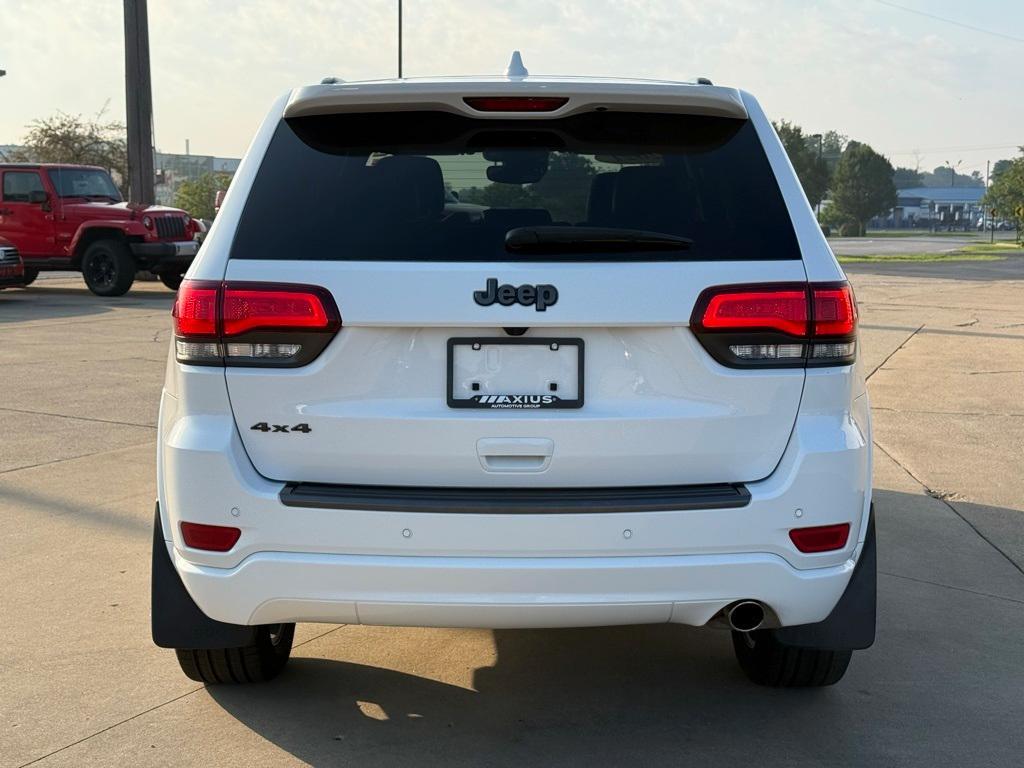 used 2021 Jeep Grand Cherokee car, priced at $29,899