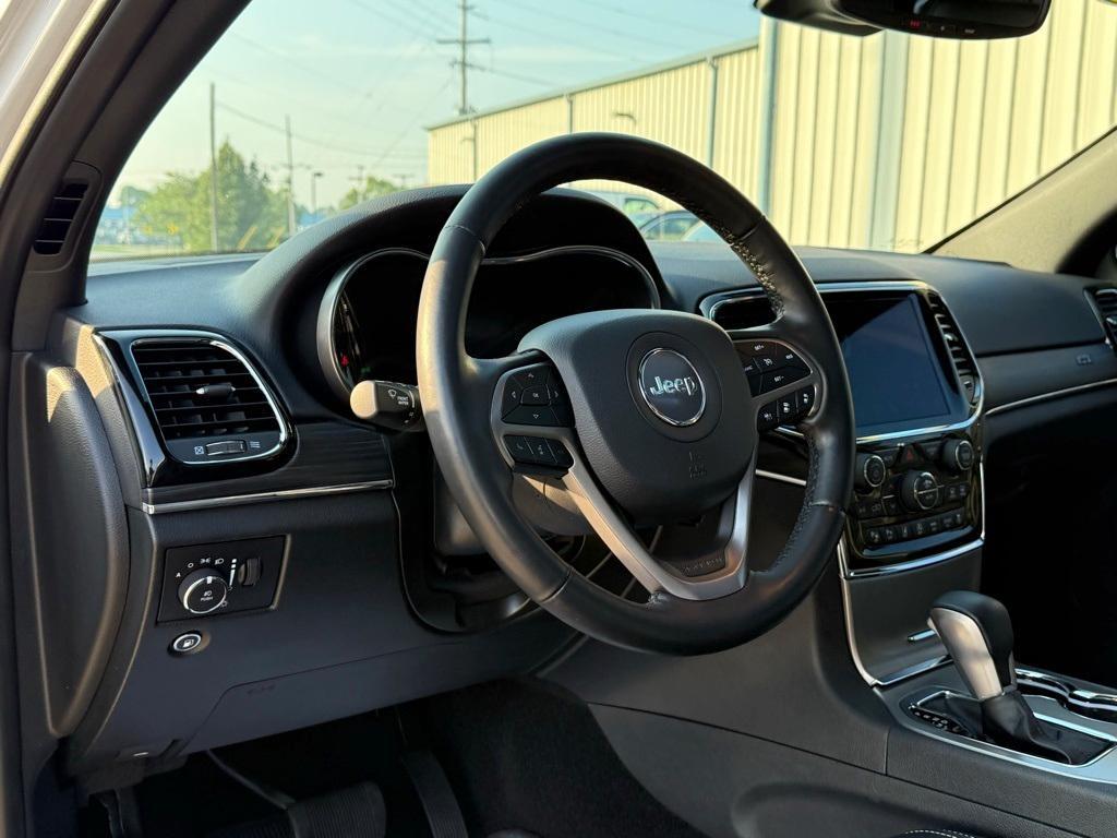 used 2021 Jeep Grand Cherokee car, priced at $29,899